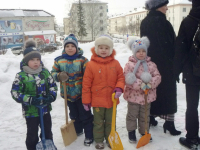 Конкурс Снеговиков. Горбачова Олеся, Пиманов Степан, Лебедь Виктория, Ступин Тимофей.